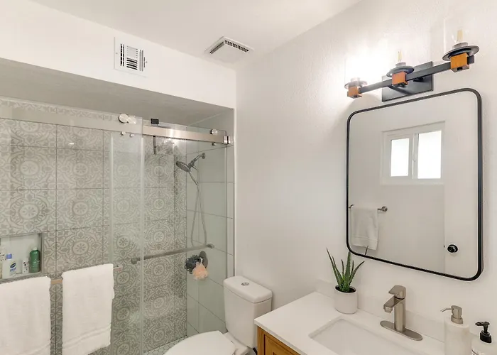 Poolside Relaxation: Group-friendly In Havasu * Lake Havasu City